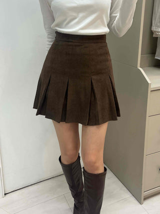 Comfortable Suede Mini Pleated Skirt