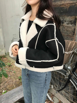 Minimalist Autumn Shearling Jacket