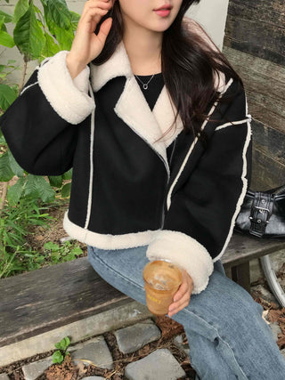 Minimalist Autumn Shearling Jacket