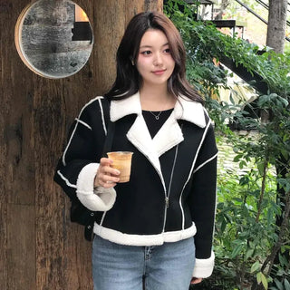 Minimalist Autumn Shearling Jacket