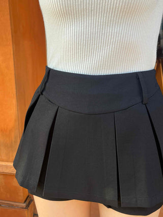 Basic Daily Boxy Pleated High-Waisted Mini Skirt