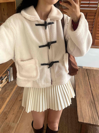 Boa Hooded Sherpa Toggle Short Jacket