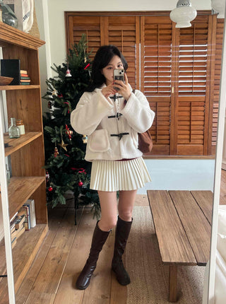 Boa Hooded Sherpa Toggle Short Jacket