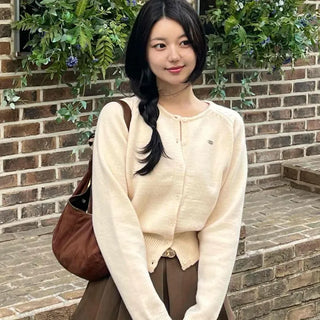 Soft Daily Round Neck Crop Knit Cardigan