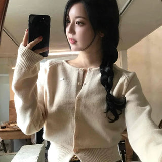 Soft Daily Round Neck Crop Knit Cardigan