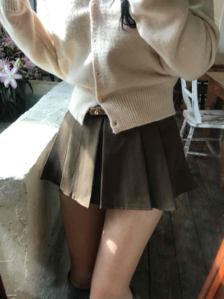 Vintage Leather Belt Cutout Pleated Skirt