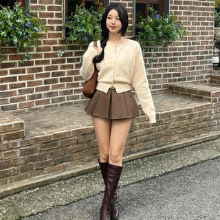 Vintage Leather Belt Cutout Pleated Skirt