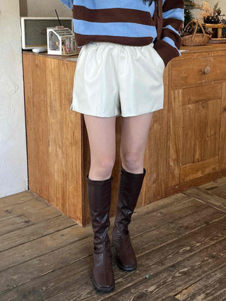Tailored high-waisted leather wide shorts