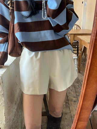 Tailored high-waisted leather wide shorts