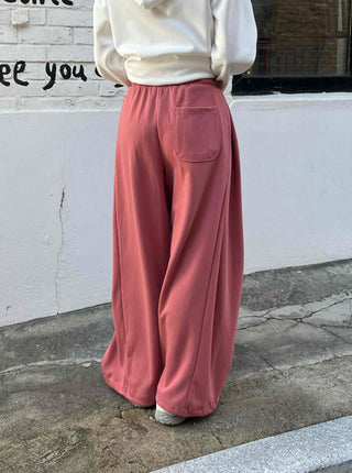 Cozy Loose Fit Elastic Waist Wide Training Pants