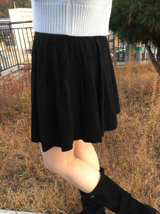Daily Flare High-Waisted Mini Skirt