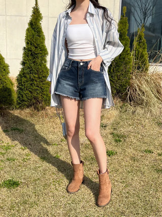 Noel  Crop Top Sleeveless