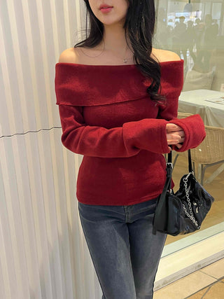 Lovely Off-Shoulder Slim Fit Velvet Long Sleeve T-Shirt