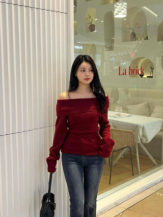 Lovely Off-Shoulder Slim Fit Velvet Long Sleeve T-Shirt