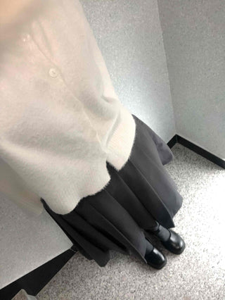 Daily pleated midi skirt