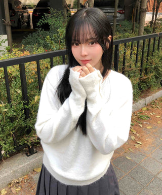 Cozy Fit V-Neck Wool Knit