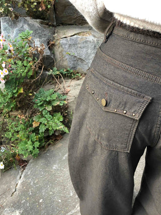 Cozy Studded Point Wide Balloon Pants