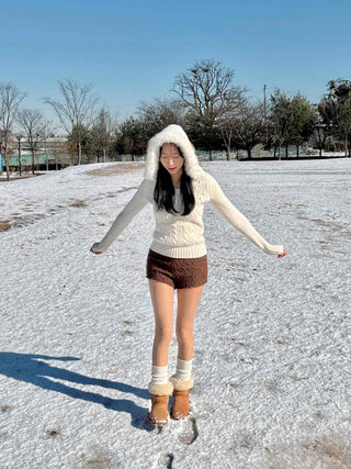 Hooded Fur Cable Knit Slim V-Neck Knit