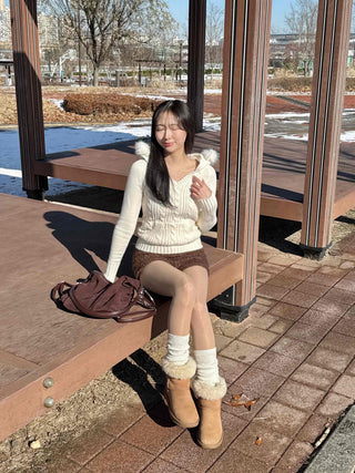 Hooded Fur Cable Knit Slim V-Neck Knit
