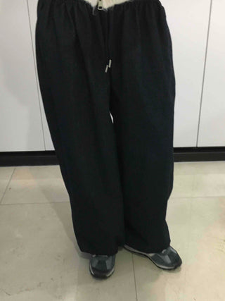 Non-Faded Loose Fit Straight Raw Denim Pants