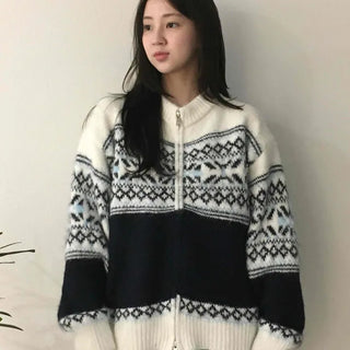 Cozy Snowflake Knit Zip-up