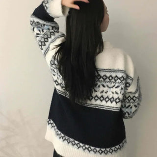 Cozy Snowflake Knit Zip-up