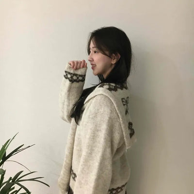Lovely Color-Blocked Line Shawl Knit
