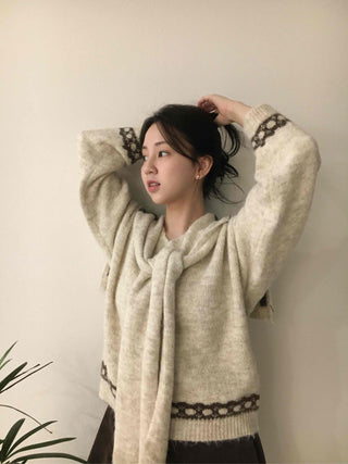 Lovely Color-Blocked Line Shawl Knit