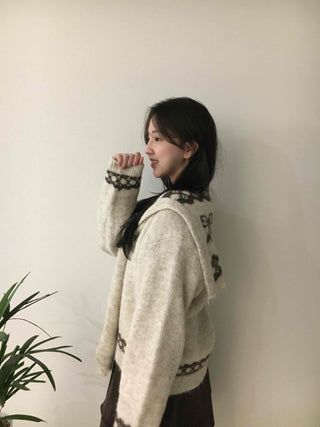 Lovely Color-Blocked Line Shawl Knit