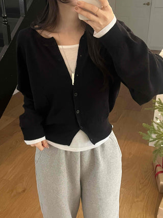 Basic Minimal Button Knit Cardigan