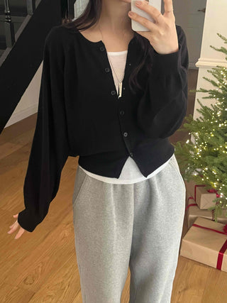 Basic Minimal Button Knit Cardigan