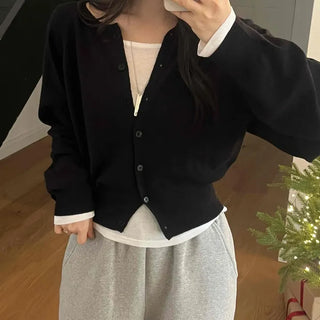 Basic Minimal Button Knit Cardigan