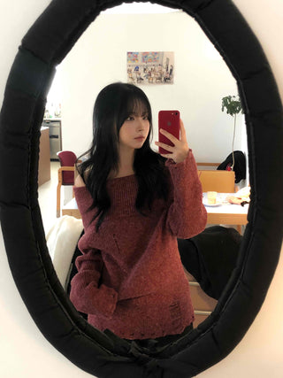 Folding Off-Shoulder Loose Knit