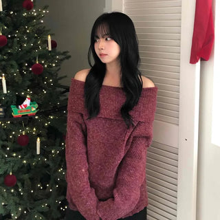 Folding Off-Shoulder Loose Knit