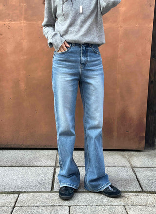 High-waisted semi-bootcut denim long pants
