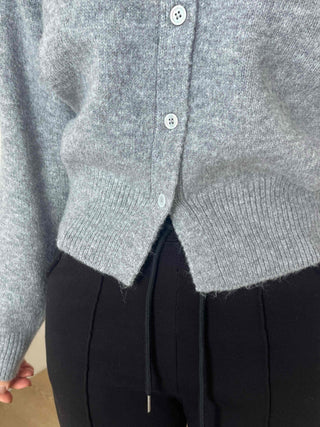 Soft V-neck Button Crop Knit Cardigan