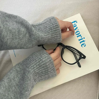 Soft V-neck Button Crop Knit Cardigan