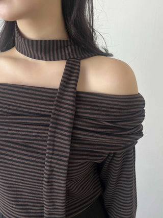 Chic Off-Shoulder Striped Choker Neck Long Sleeve Tee
