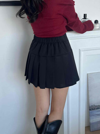Delicate Fit Pleated Tennis Mini Skirt
