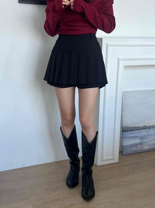 Delicate Fit Pleated Tennis Mini Skirt