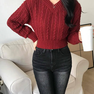 Cable Wool V-Neck Crop Knit