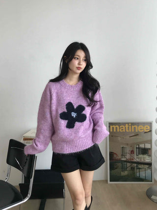 Sweet Flower Point Balloon Sleeve Knit