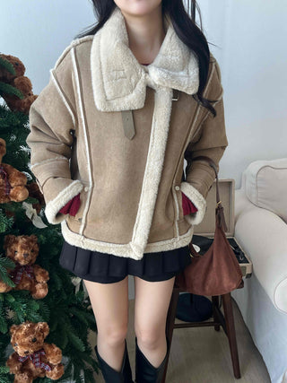 Fur-trimmed belt-point shearling jacket