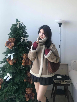 Fur-trimmed belt-point shearling jacket