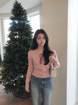 Soft Touch Slim Fit V-Neck Ribbed Knit