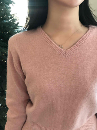 Soft Touch Slim Fit V-Neck Ribbed Knit