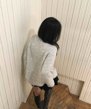 Cozy Boucle Round Knit
