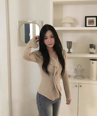 Soft Mood Ruffle Knit