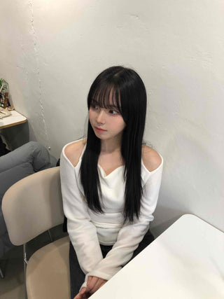 Shoulder Cut Slim T-shirt