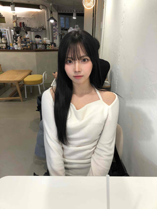 Shoulder Cut Slim T-shirt